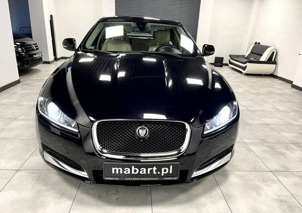 Jaguar XF cena 57900 przebieg: 106000, rok produkcji 2012 z Suchedniów małe 631